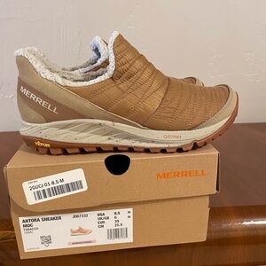 Merrell Antora slip on sneaker size 8.5